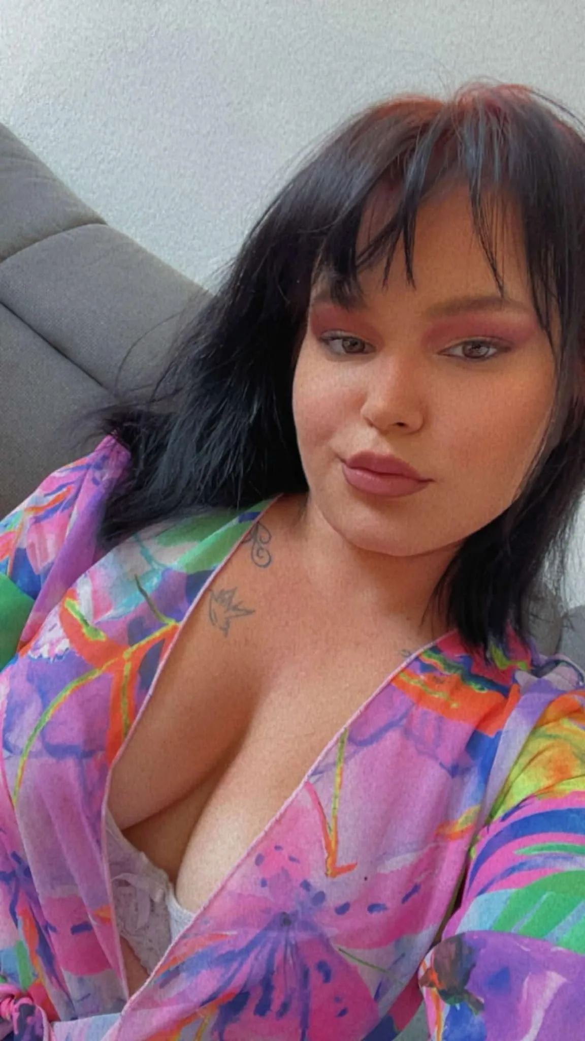 Laura escort Hradec Králové